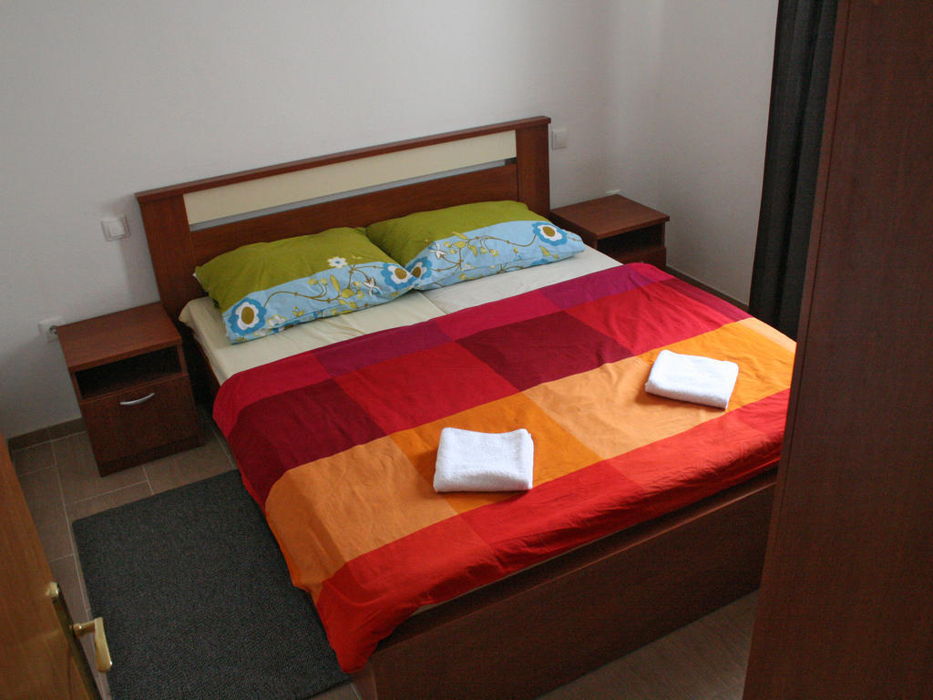 Apartments Kristina Milna  Rom bilde