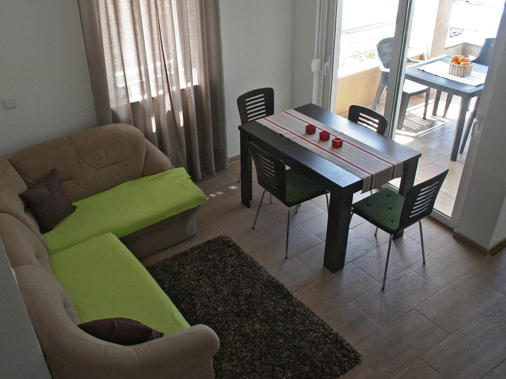 Apartments Kristina Milna  Rom bilde