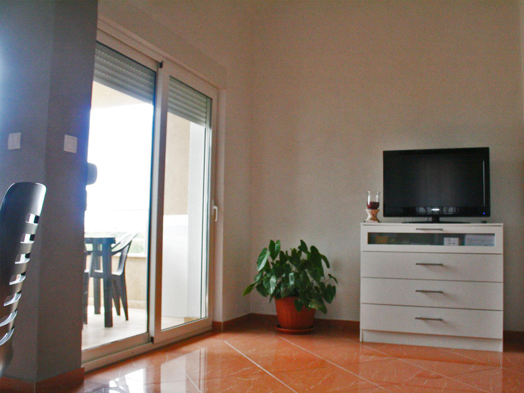 Apartments Kristina Milna  Rom bilde